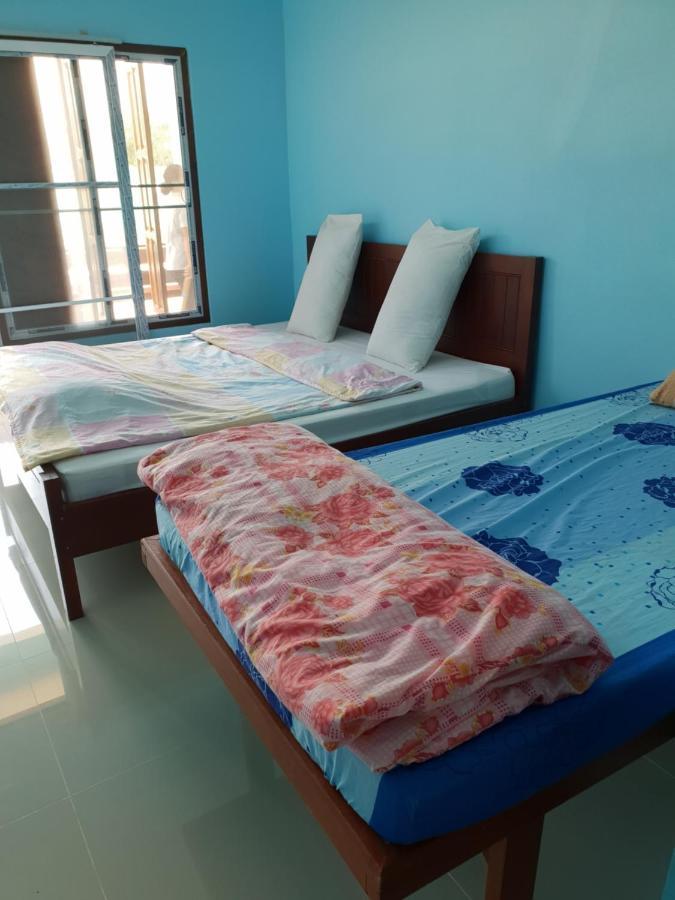 Pong -Tip Homestay Chiang Khan Esterno foto